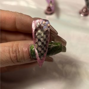 Luxury G Custom Press On Nails